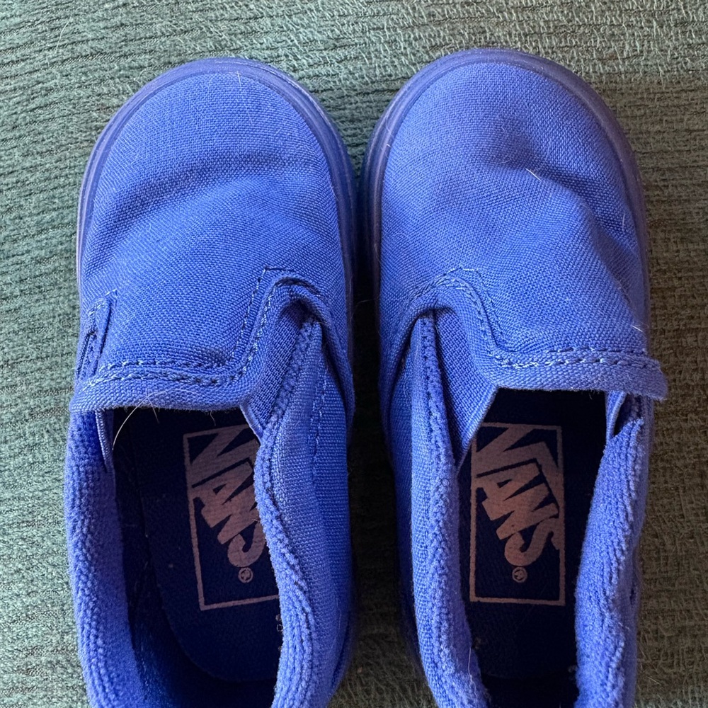 Vans Kids Slip-On Canvas Sneakers in Royal Blue